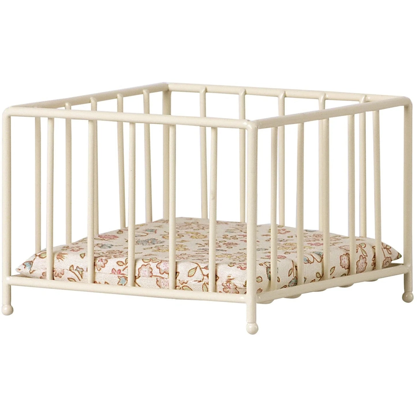 Maileg Playpen, My