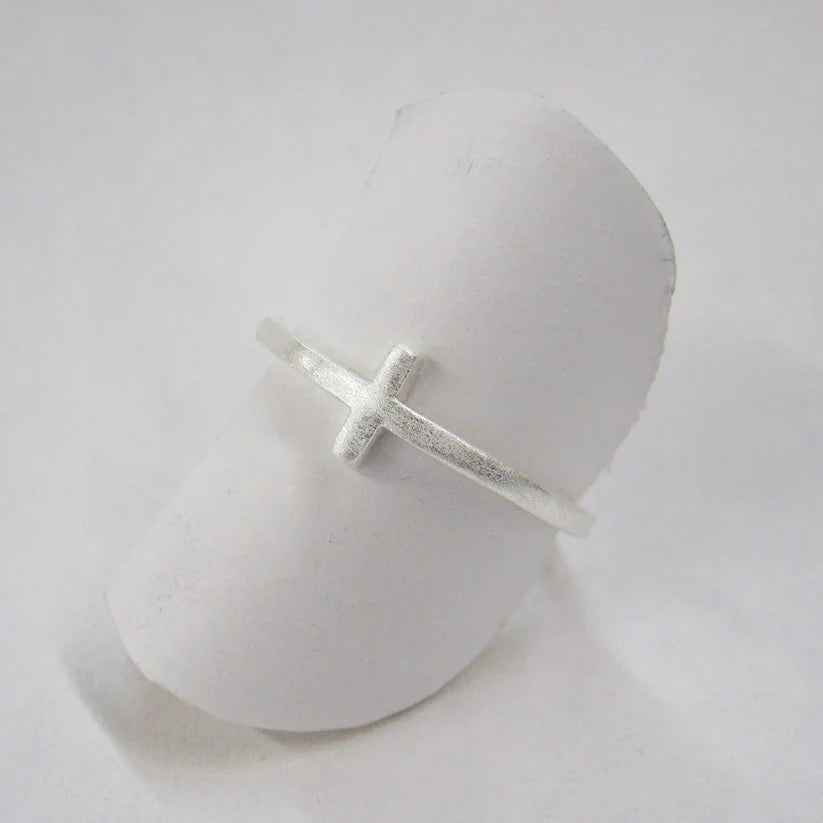 Skosh Hammered Cross Band