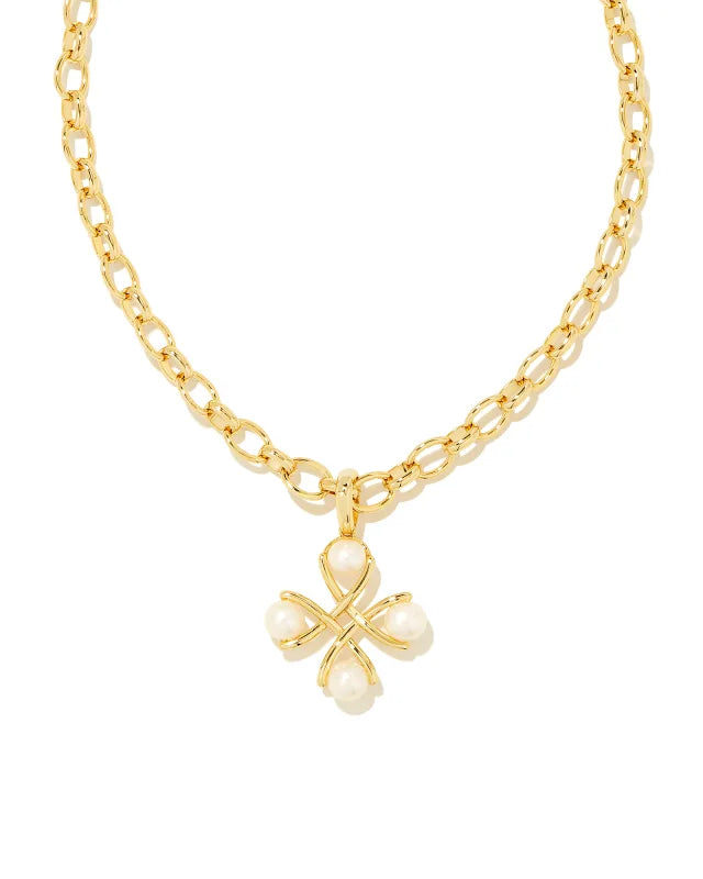 KENDRA SCOTT- Everleigh Gold Pearl Pendant Necklace in White Pearl