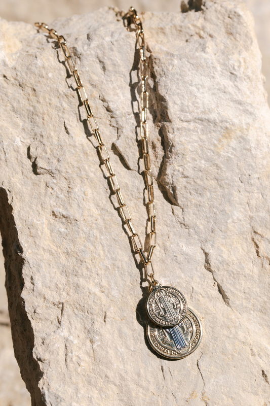 August Coin Necklace - Gold