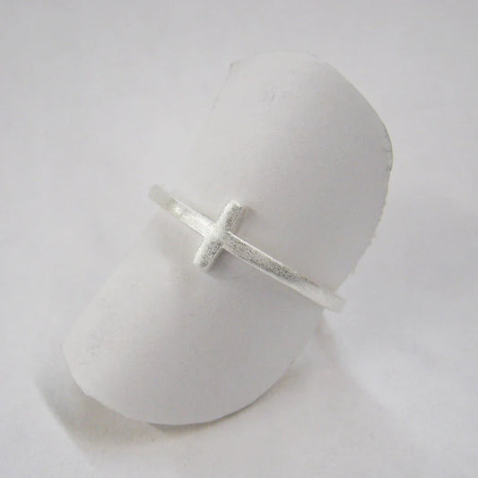 Skosh Hammered Cross Band