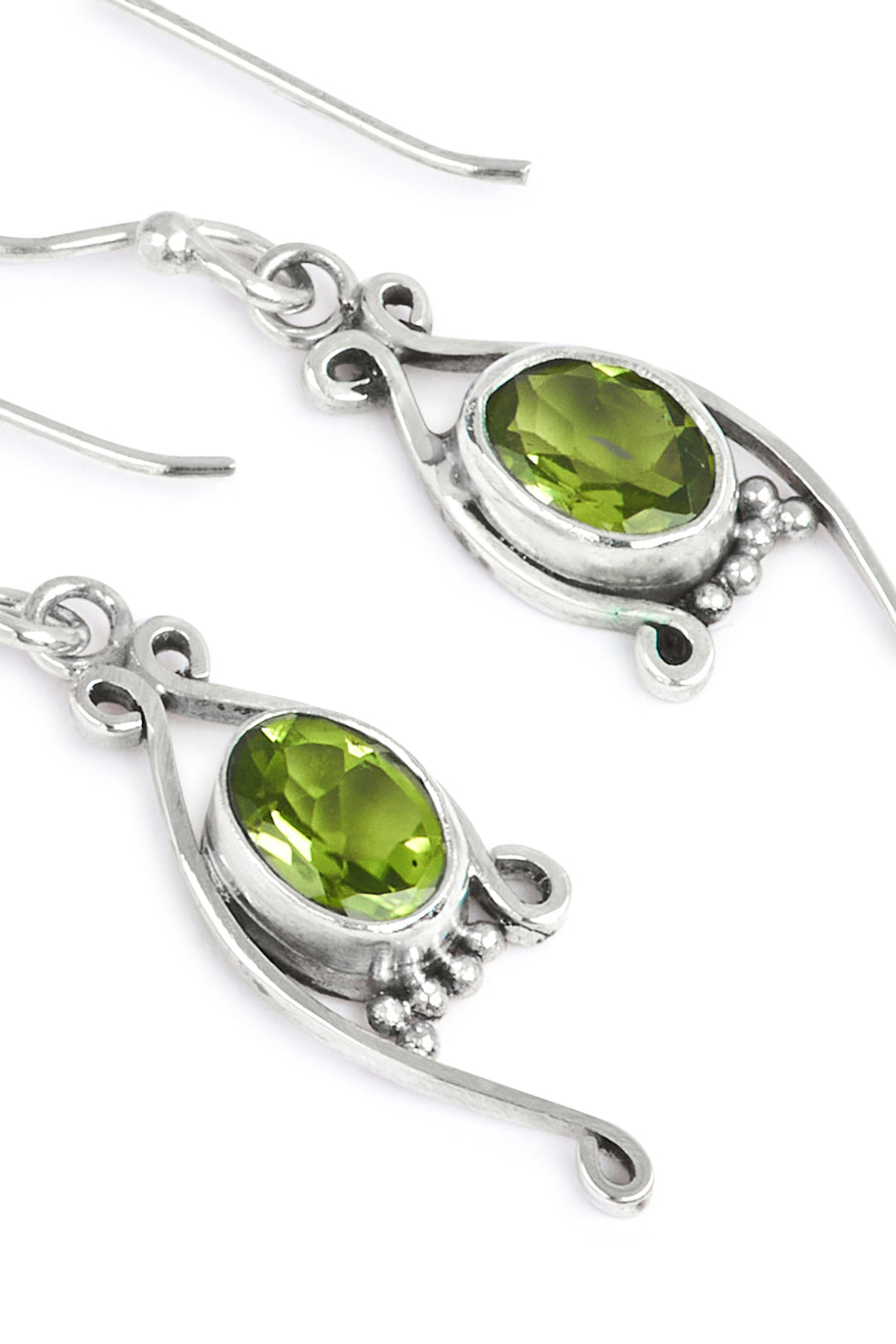 Fine Swirl Oval Peridot Silver Earrings