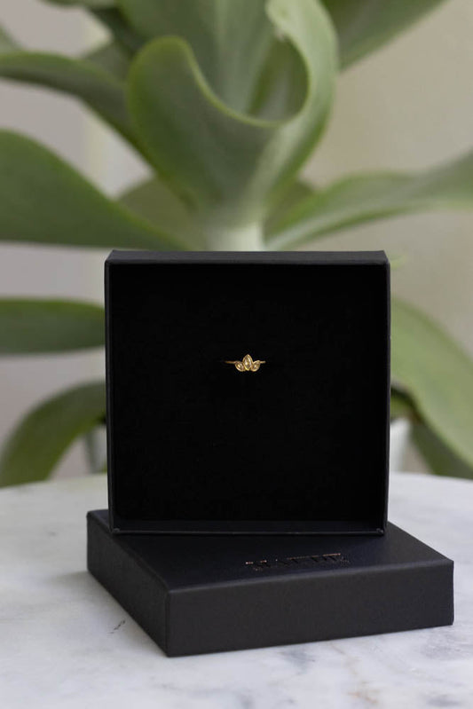 18K Harper 3 Stone Ring