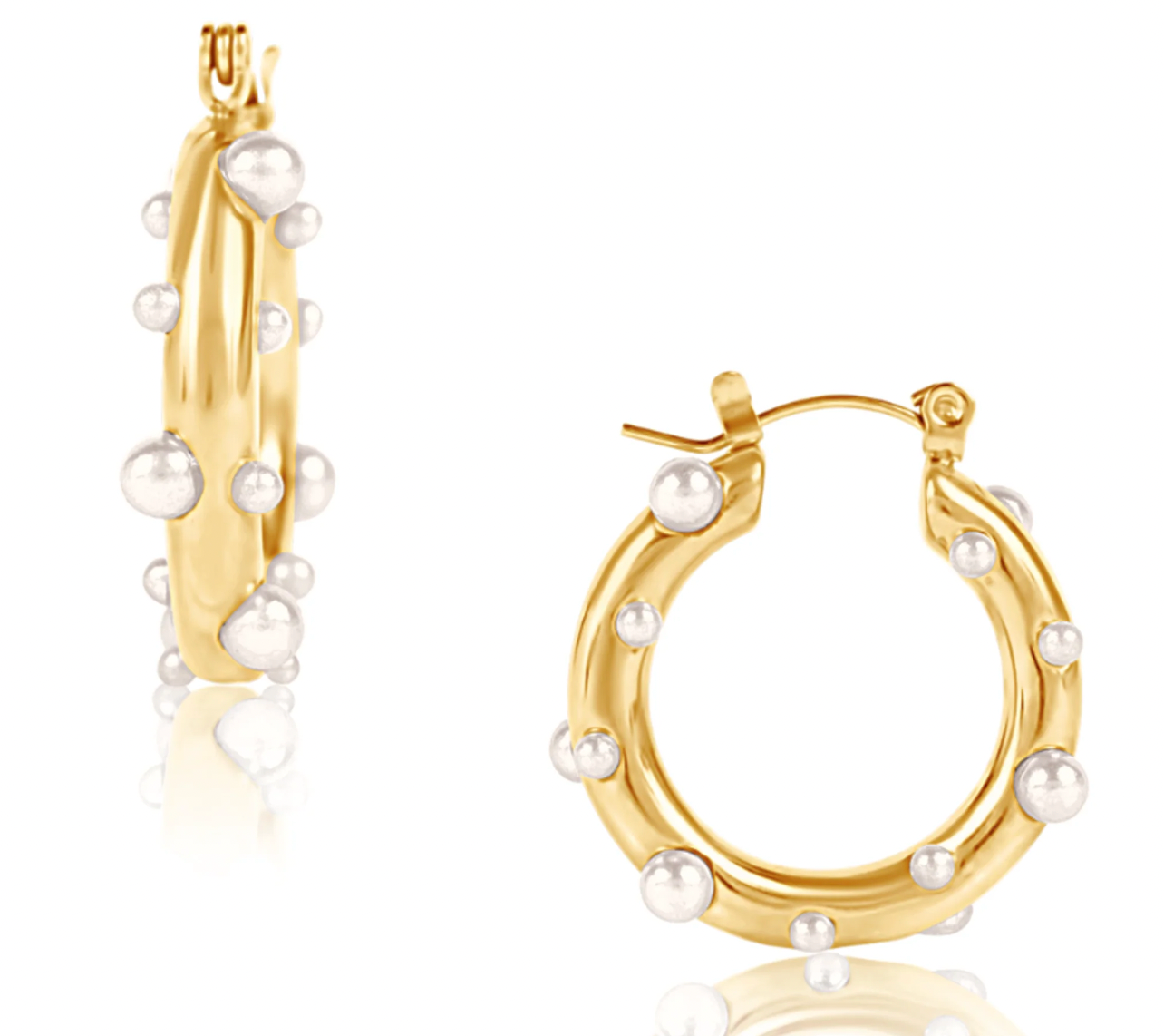 Nicoletta Pearl Hoop Earring