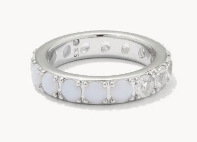 KENDRA SCOTT- Chandler Silver Band Ring in White Opalite Mix