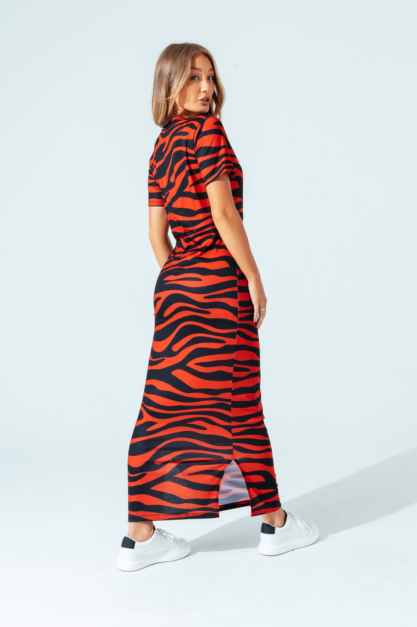 HYPE BRICK TIGER WOMEN'S MAXI T-SHIRT DRESS