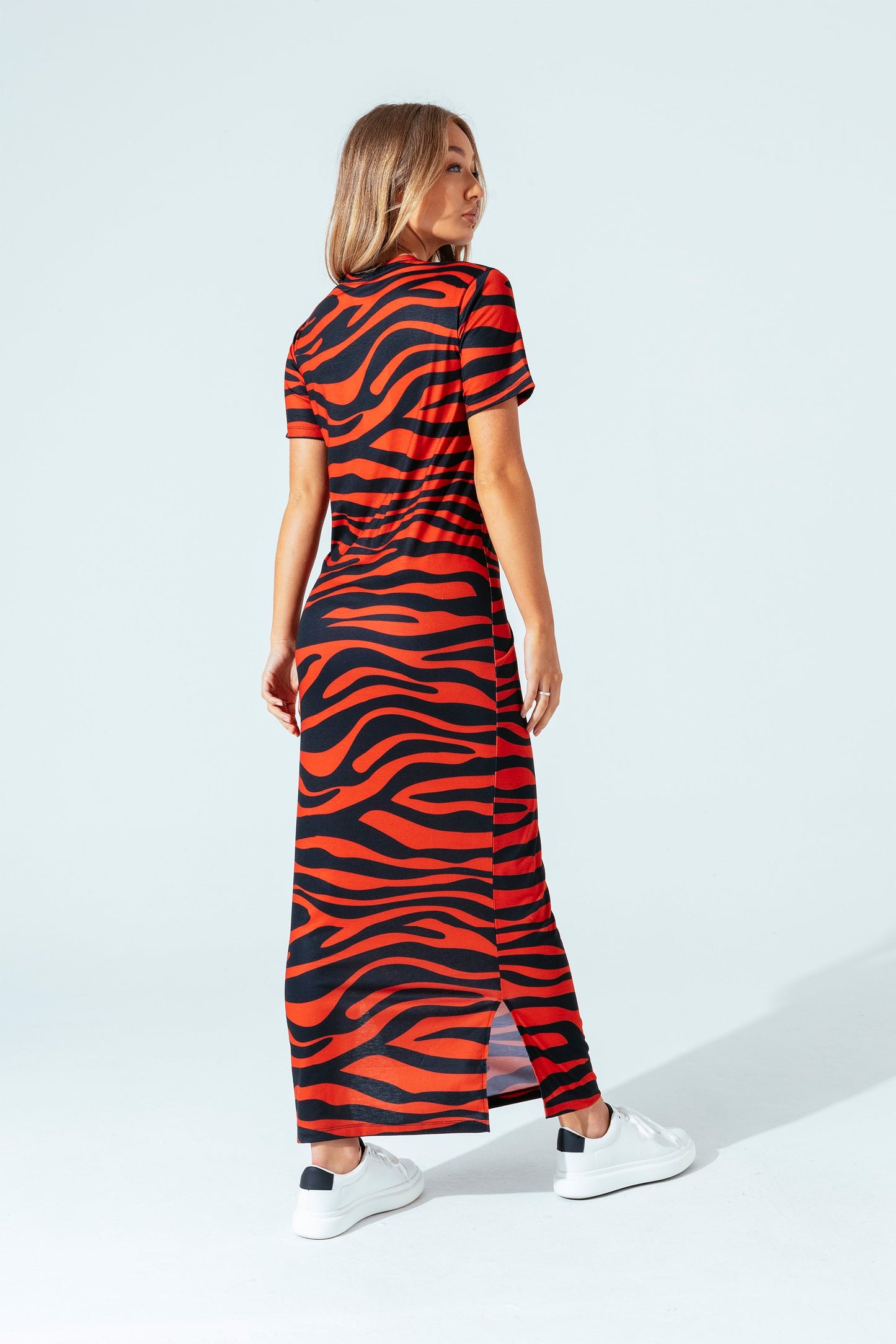HYPE BRICK TIGER WOMEN'S MAXI T-SHIRT DRESS