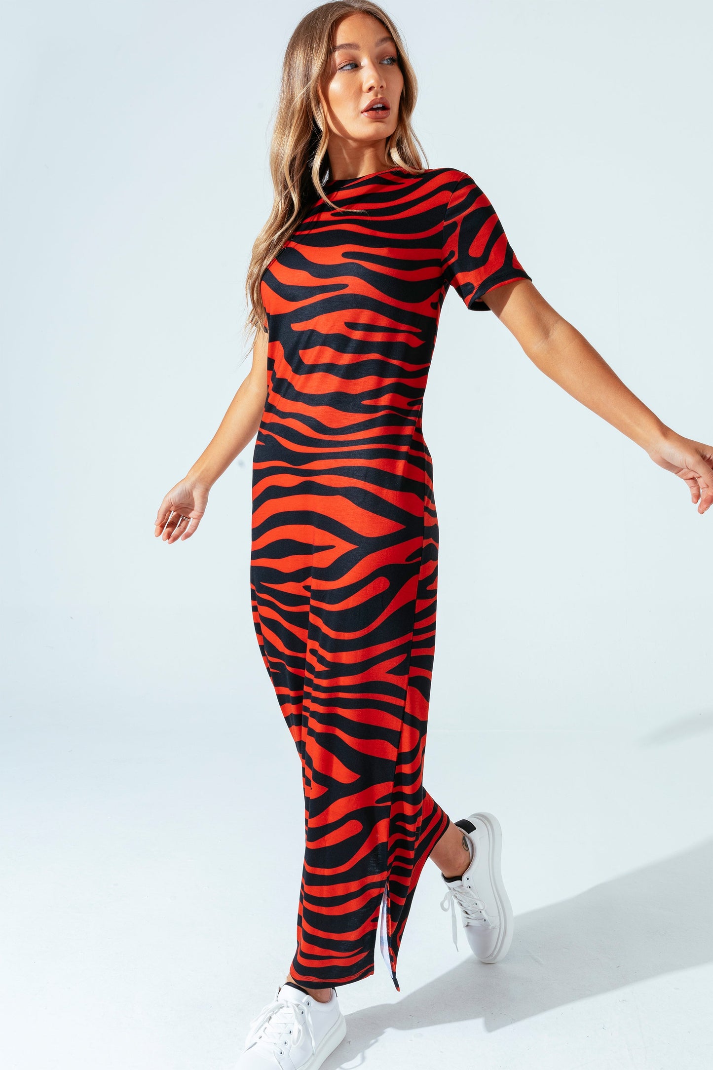 HYPE BRICK TIGER WOMEN'S MAXI T-SHIRT DRESS