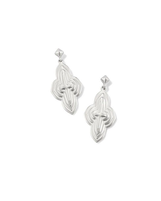 KENDRA SCOTT- Abbie Drop Earrings in Rhodium Metal