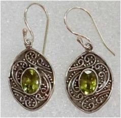 Earrings Filigree Swirl Peridot