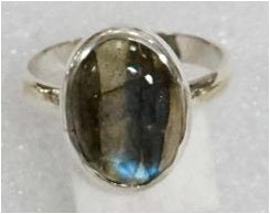Ring Oval Labradorite Size 6
