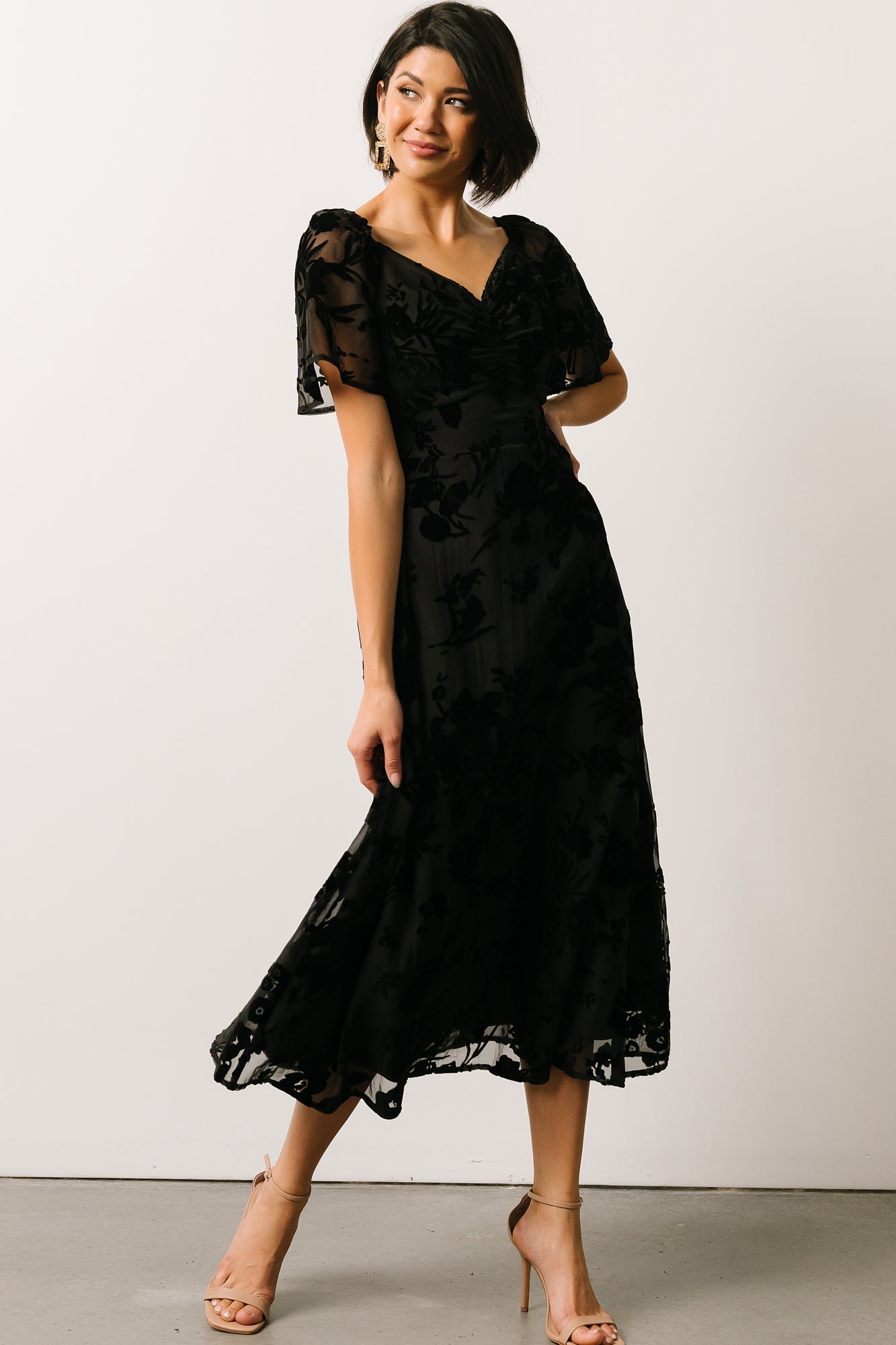 Mera Velvet Midi Dress | Black - Baltic Born