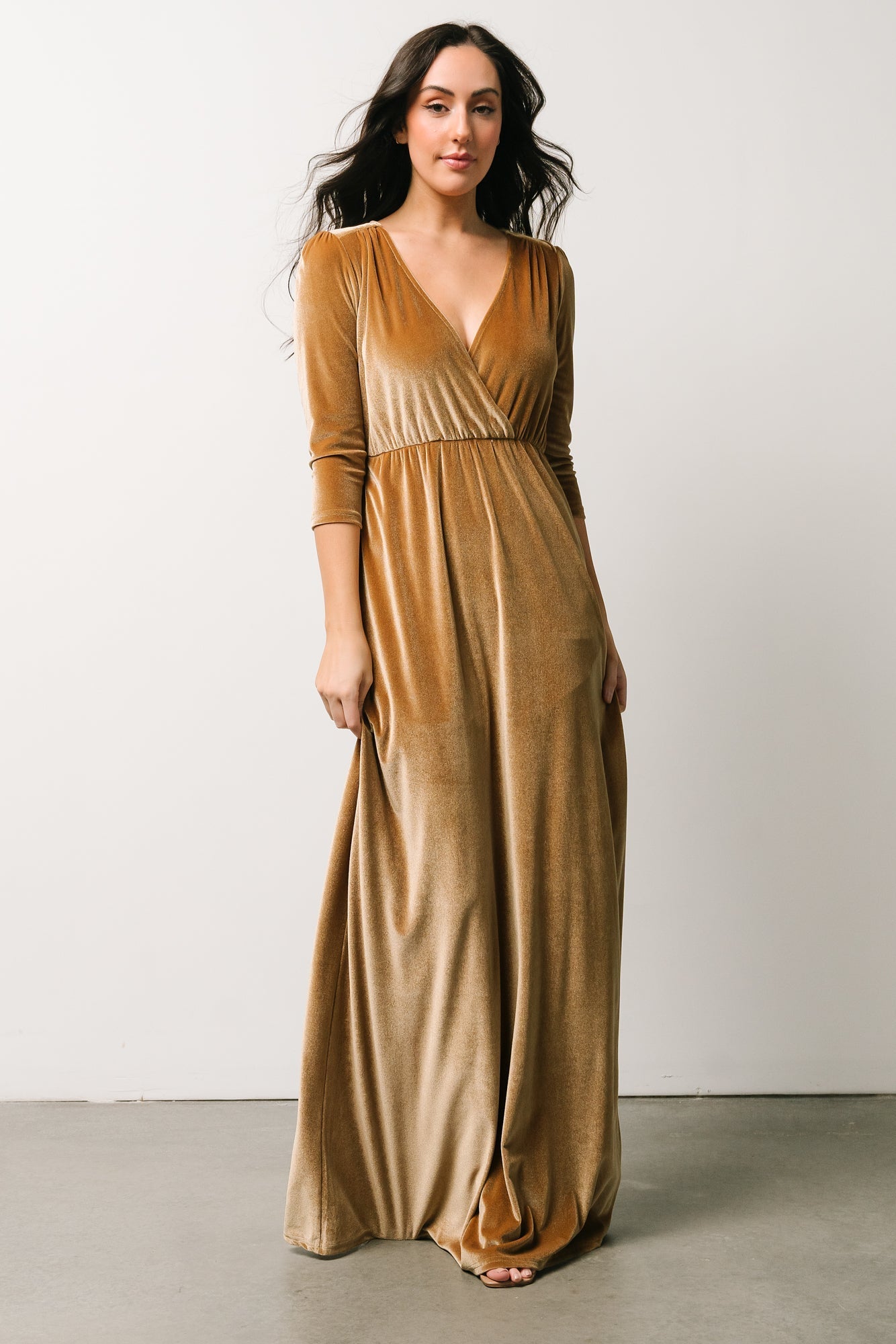Sofia Velvet Maxi Dress | Gold - Baltic Born